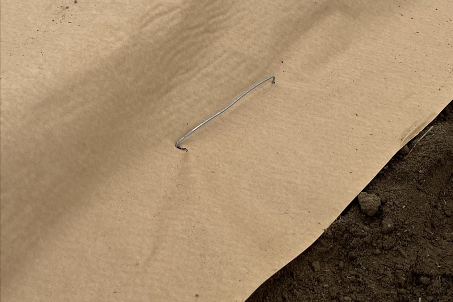 Papel antihierbas biodegradable